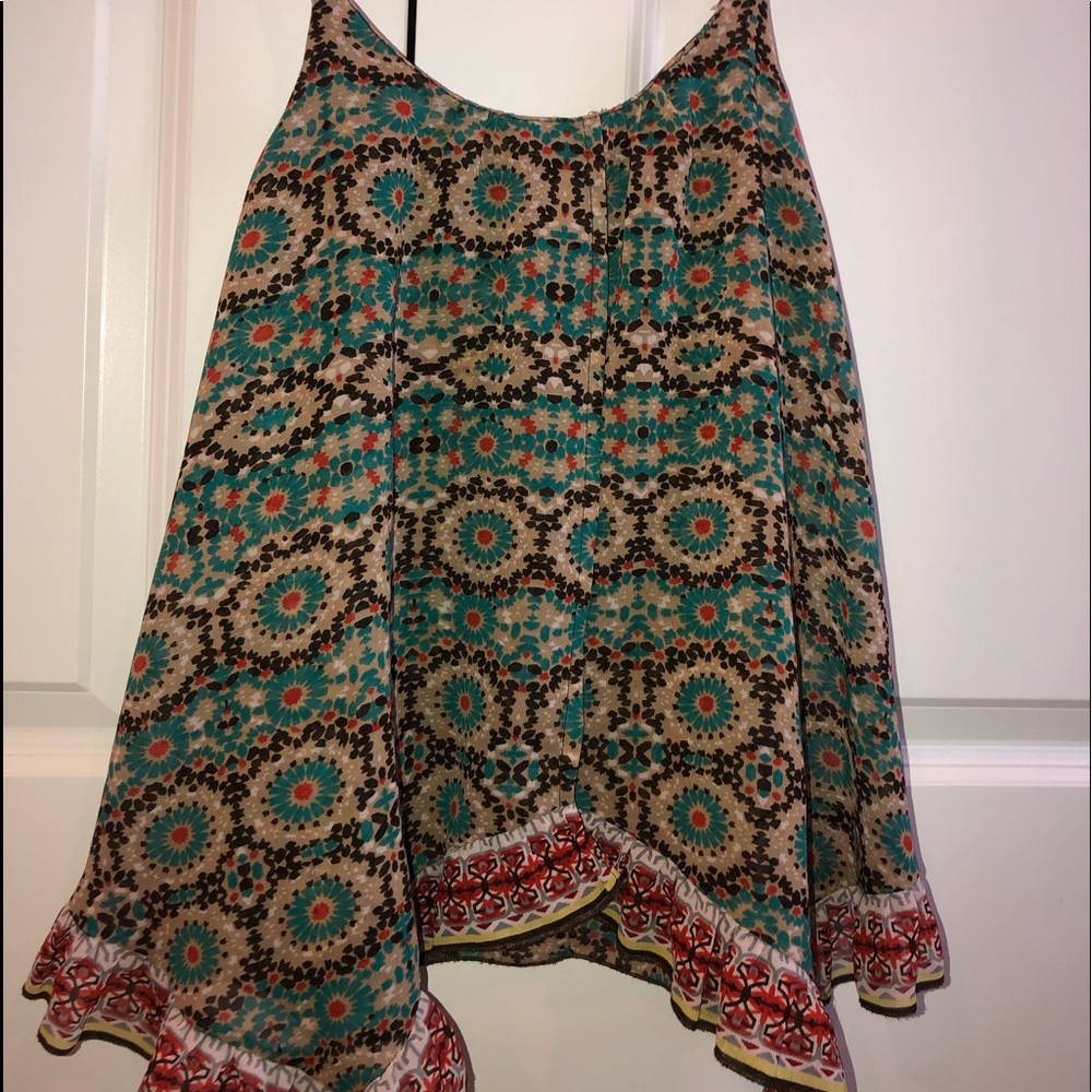Boutique flowy tank top